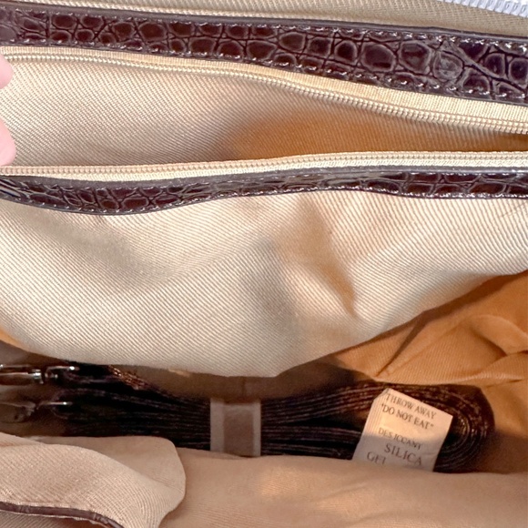 Victoria Collection Patchwork Handbag - Picture 8 of 8